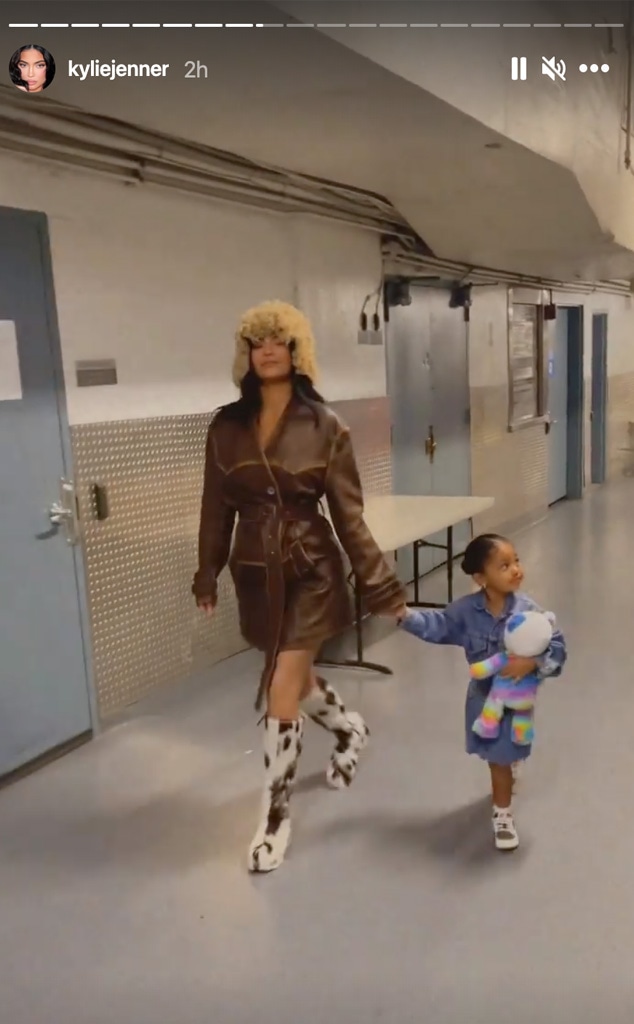 Kylie Jenner, Stormi Webster, KUWTK, Fashion Week