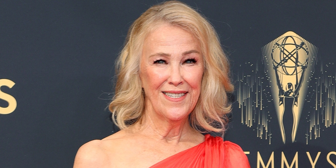 Is Catherine O’Hara Interested In a Potential Schitt’s Creek Movie? She Says… - E! Online.jpg
