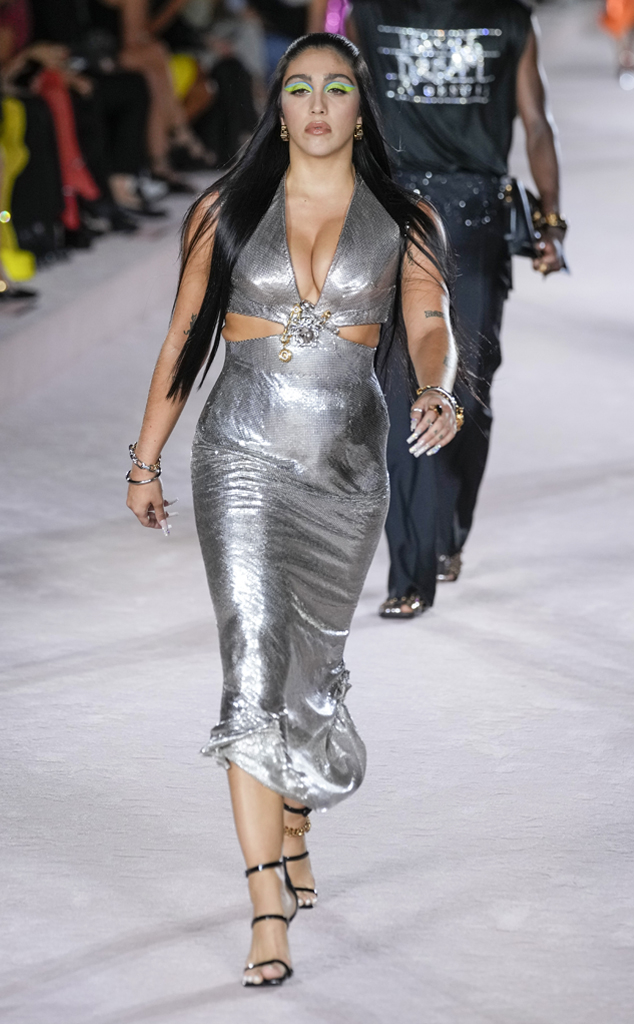 Dua Lipa Makes Surprise Runway Debut at Versace's Fashion Week Show