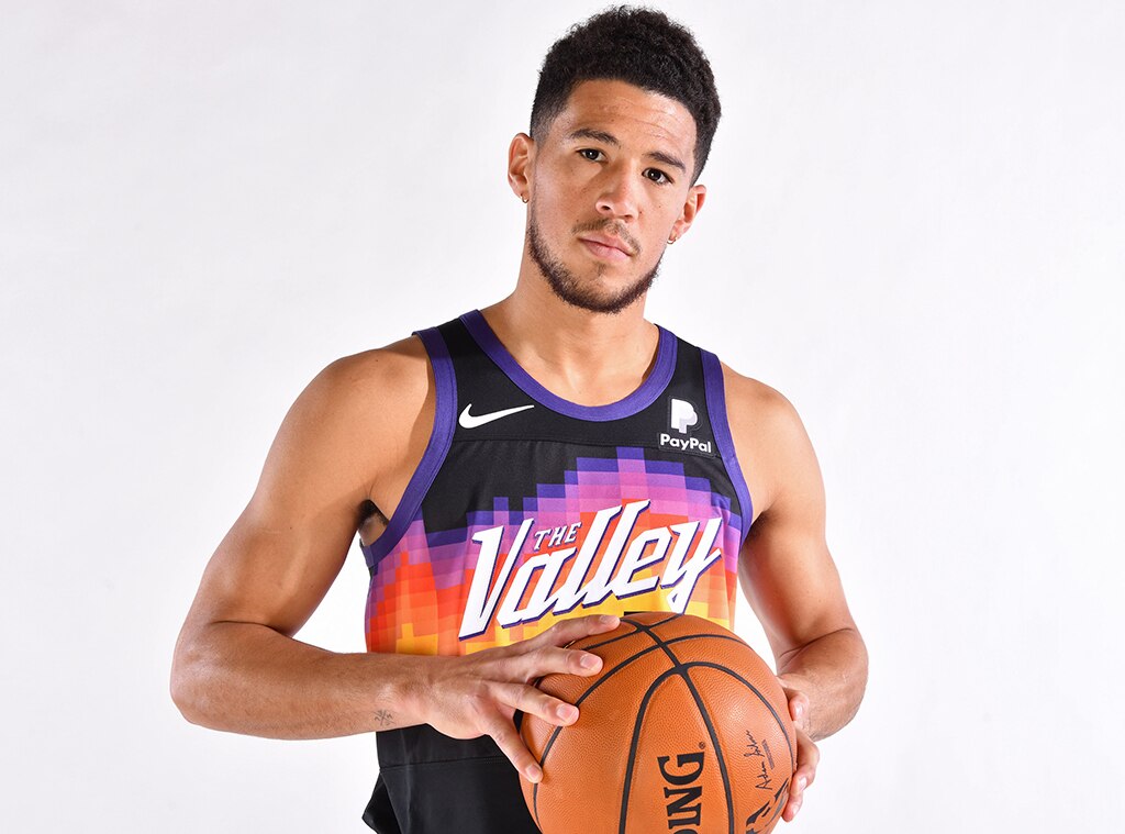 Devin Booker Declines to Share Vaccination Status After COVID Reveal