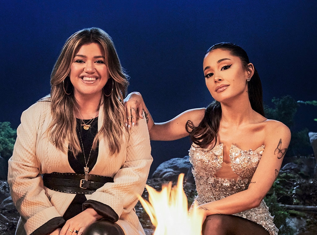 Kelly Clarkson Unearths Her Tweet About Ariana Grande From 8 Years Ago E Online Kelly Clarkson Unearths Her Tweet About Ariana Grande From 8 Years Ago E Online