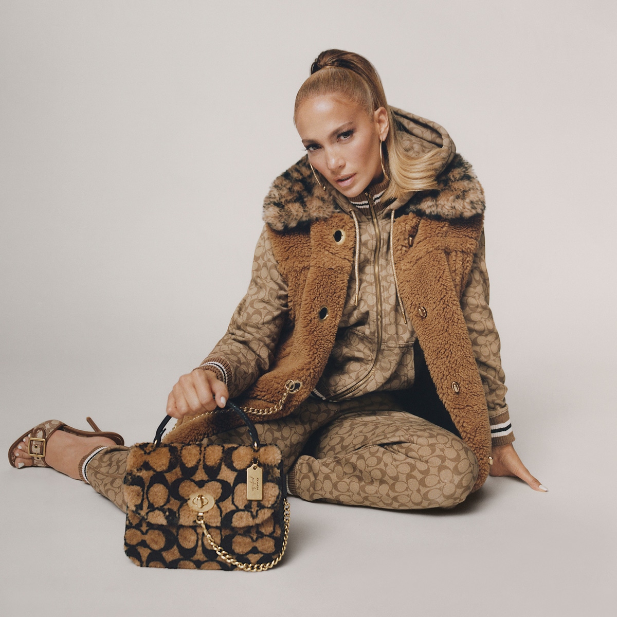 Coach outlet jlo Clearance