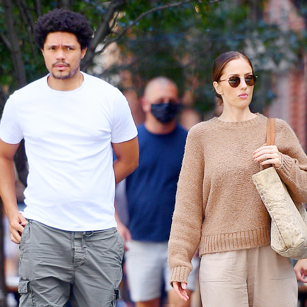 Trevor Noah And Minka Kelly Enjoy An Afternoon Walk In New York City In The Months Following The