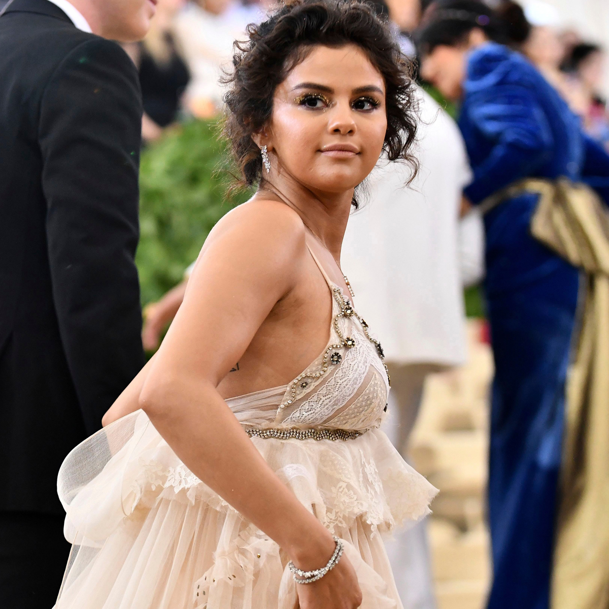 Selena Gomez Met Gala Looks: Her Best Red Carpet Moments