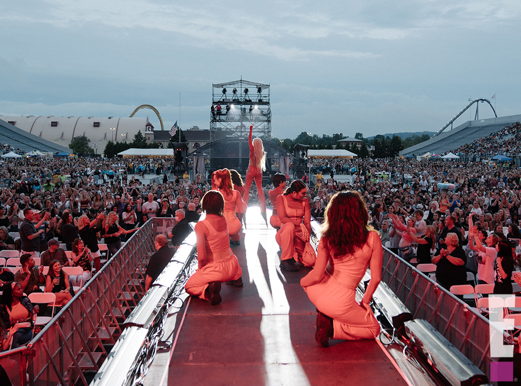 Ava Max, E!'s Backstage Pass