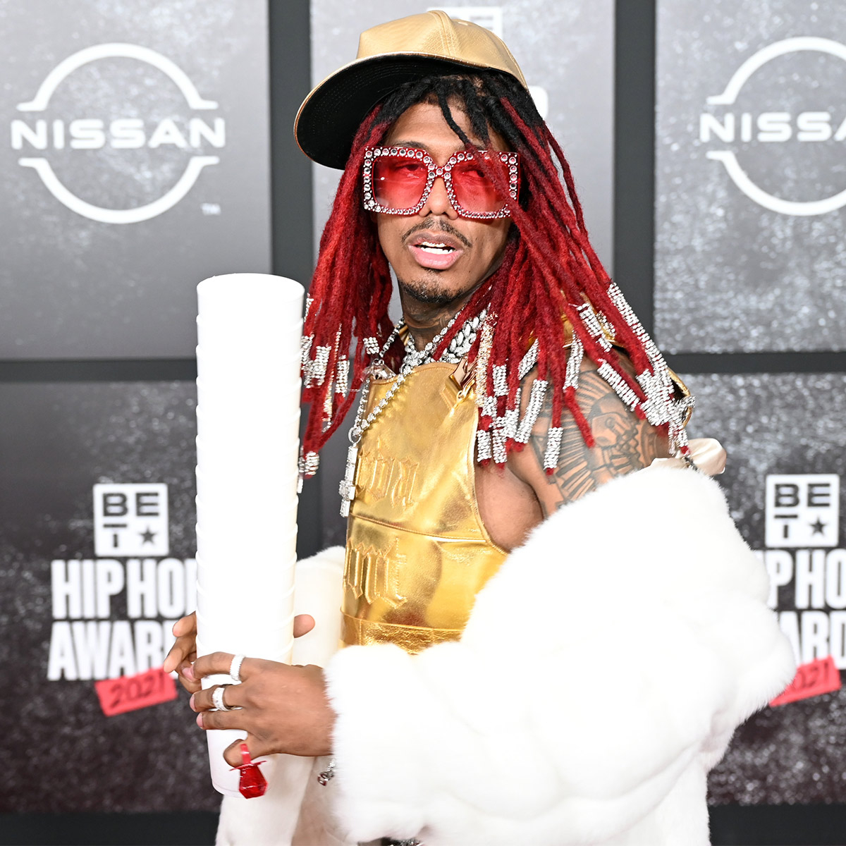 Nick Cannon channels Mortal Kombat in Louis Vuitton MUZZLE on starry MTV  Movie Awards red carpet