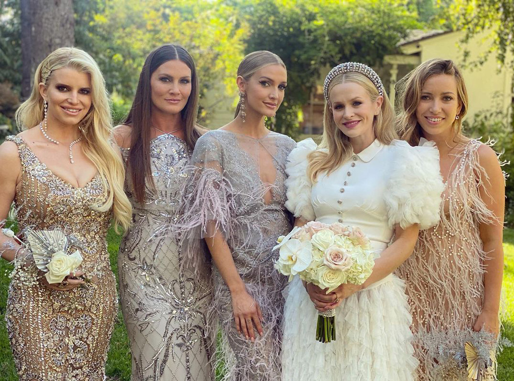 1024px x 759px - Jessica Simpson and Sister Ashlee Are the Most Glamorous Bridesmaids - E!  Online