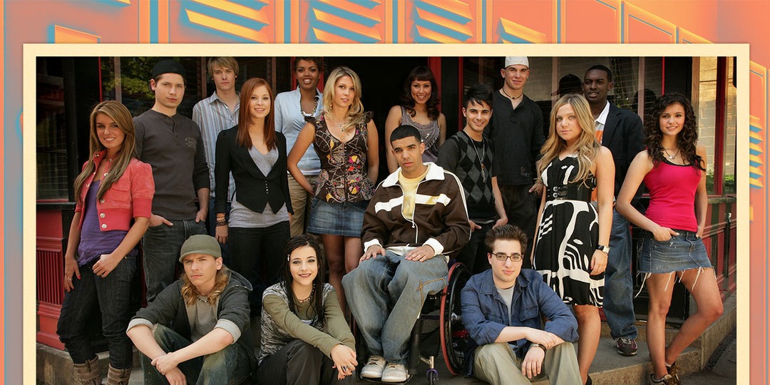We Know We Can Make It Through Because Degrassi Is Coming Back - E! Online.jpg