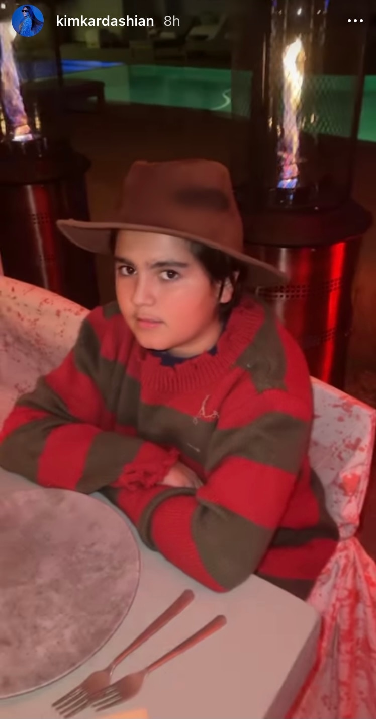 Prueba de que los disfraces de Halloween de Kardashian son los más interesantes de ver