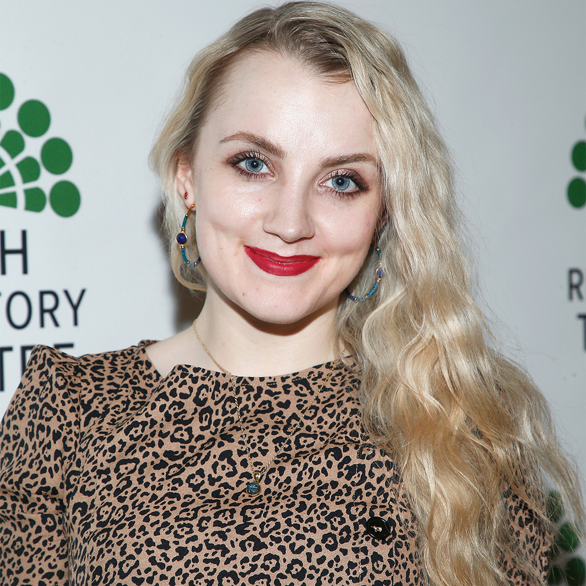 Evanna Lynch Shares "Recovery Journey" After Eating Disorder in Memoir(01)