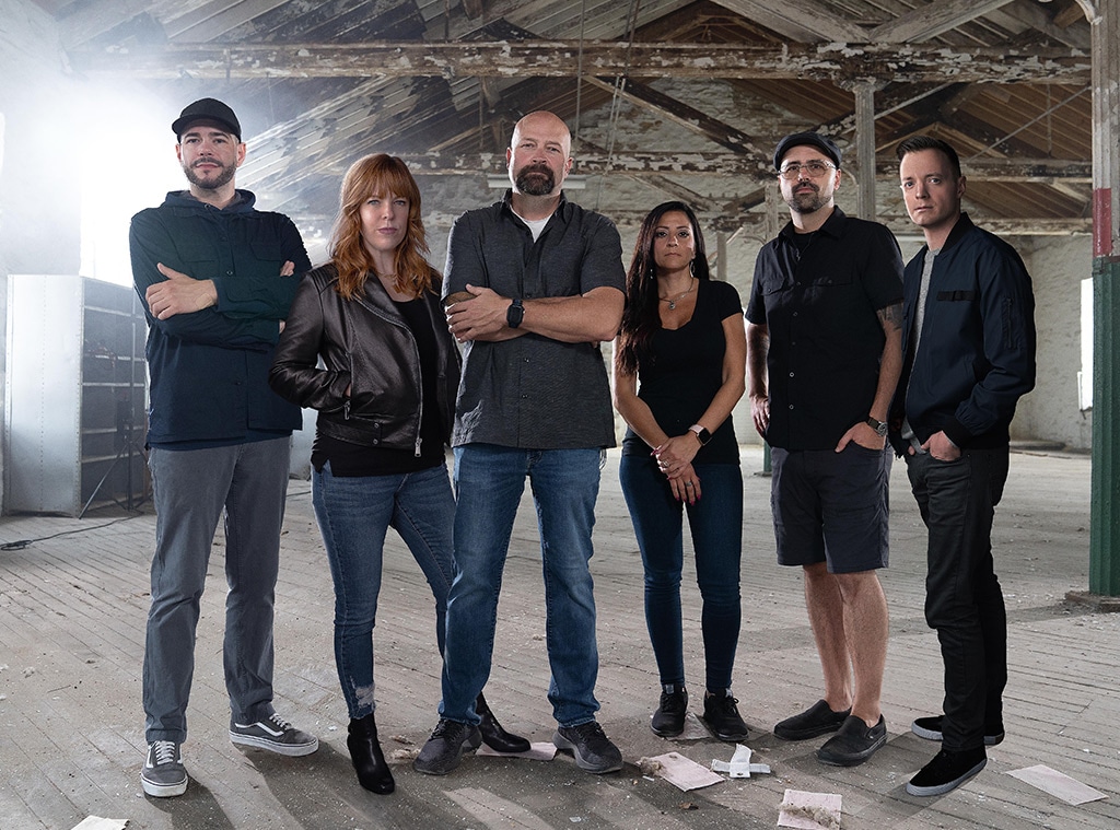 Ghost Hunters 2022 Schedule Ranking Ghost-Hunting Shows From Ghoulish To Down Right Silly - E! Online