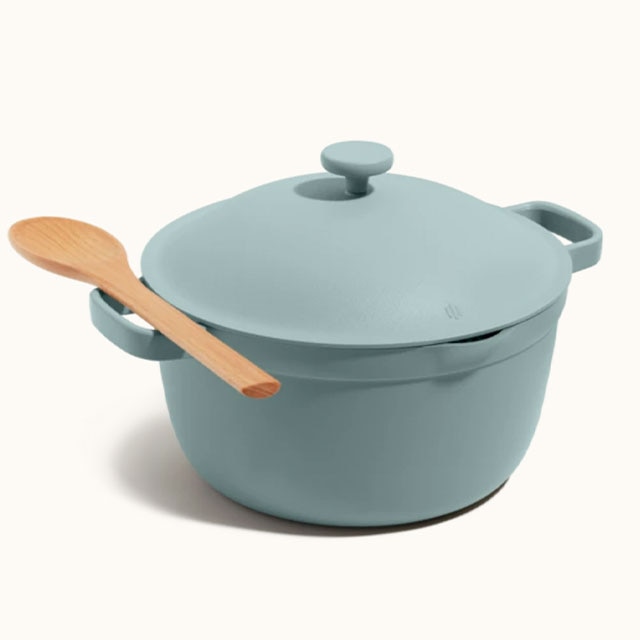 Anyone have opinions on the Beautiful by Drew Barrymore Dutch Oven? :  r/castiron