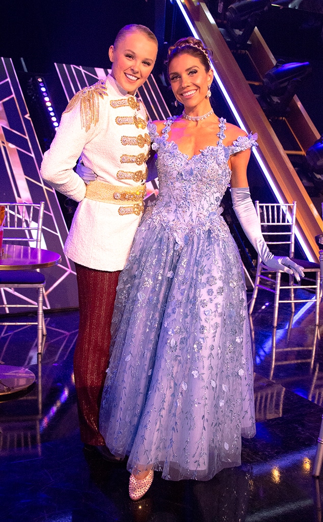 JoJo Siwa, Jenna Johnson