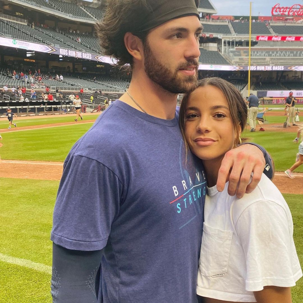 Who is Dansby Swanson's wife, Mallory Pugh?