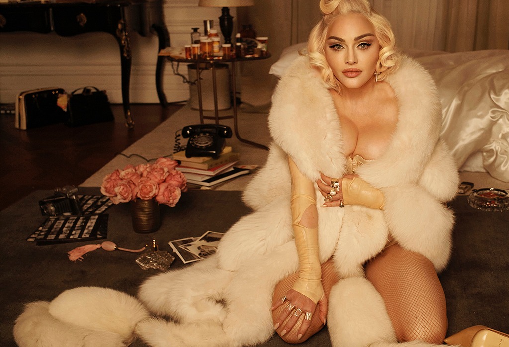 Madonna Poses Nude In Pics Inspired By Marilyn Monroe'S Final Days - E!  Online