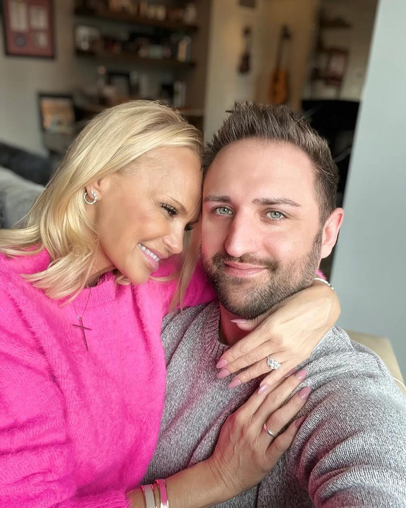 Kristin Chenoweth Is Engaged to Josh Bryant: See Her Diamond Ring