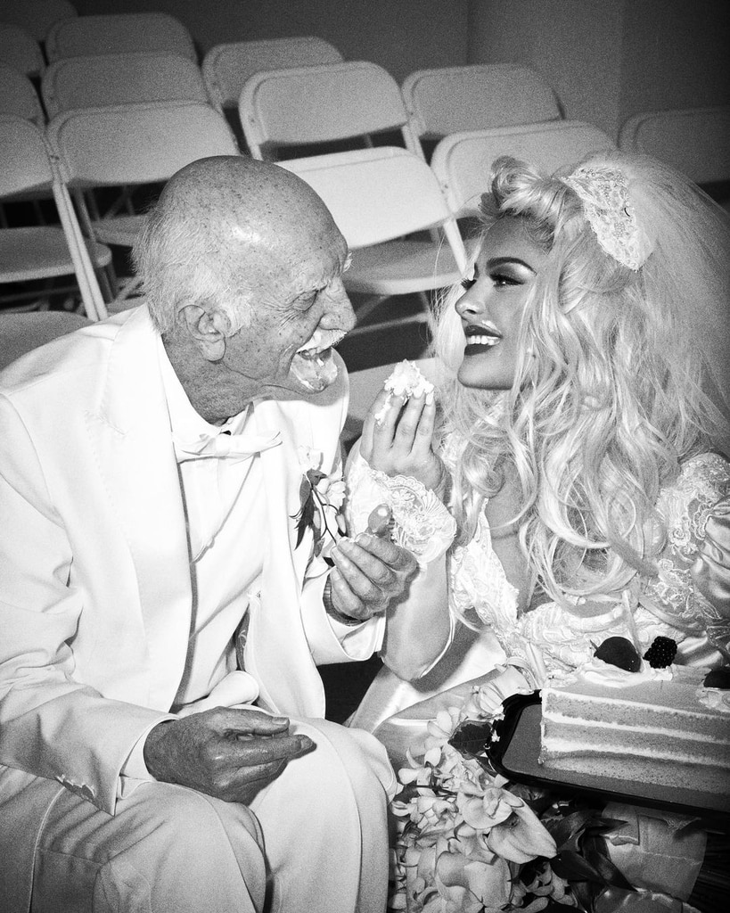 Bebe Rexha Recreates Anna Nicole Smith s Wedding for Halloween