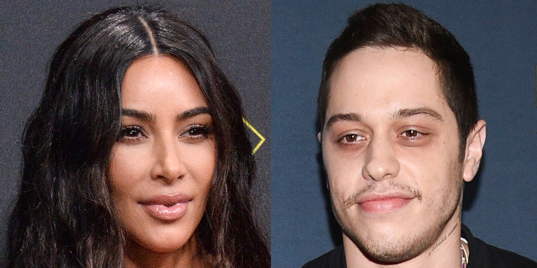 Kim Kardashian and Pete Davidson Hold Hands on Rollercoaster at Knott’s Scary Farm – E! Online
