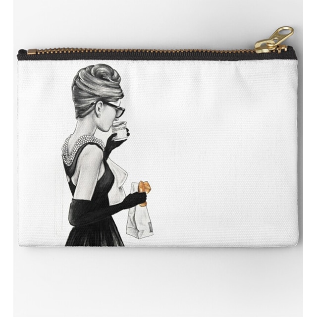 Amazon.com: Audrey Hepburn Rare Picture Collage Breakfast at Tiffanys Sling  Cross Body Bag Purse : Ropa, Zapatos y Joyería