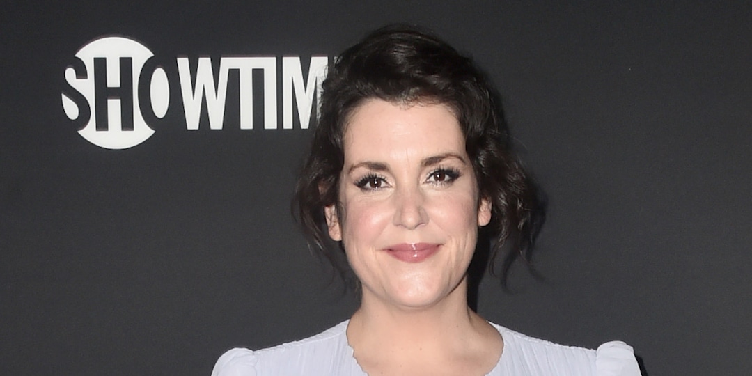 Melanie Lynskey Says a Psychic Predicted Yellowjackets Would be a Hit - E! Online.jpg