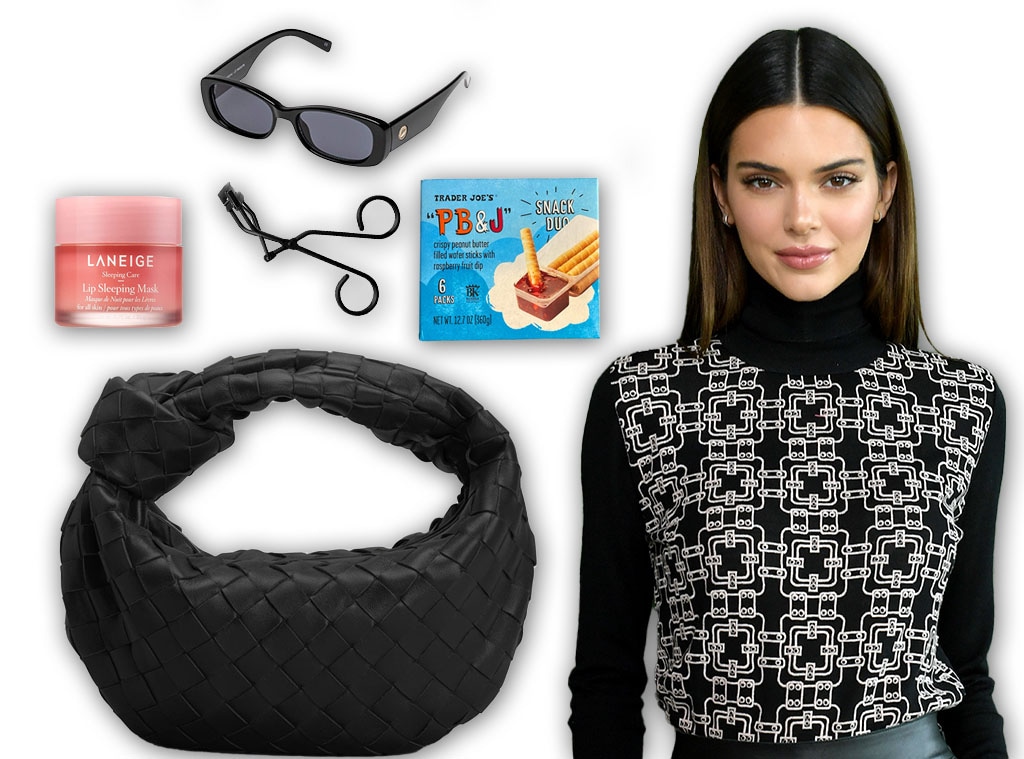 EComm: Kendall Jenner Shares What's In Her Bag