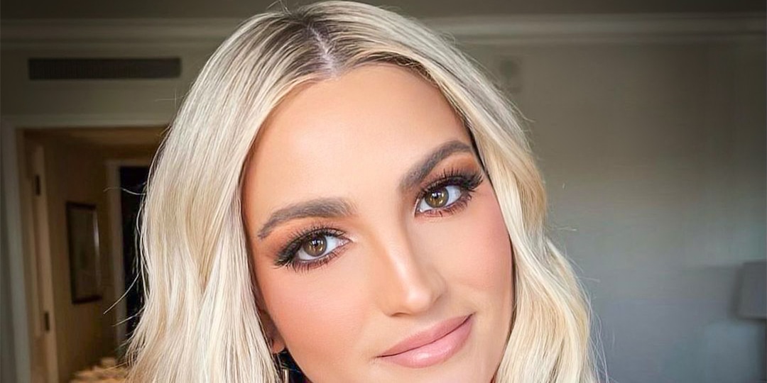 Jamie Lynn Spears Posts Photo of Daughter Maddie on First Day of High School - E! Online.jpg
