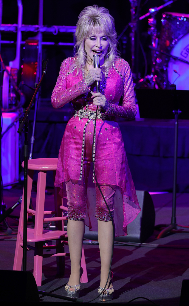 Dolly Parton, 2021, Best Looks