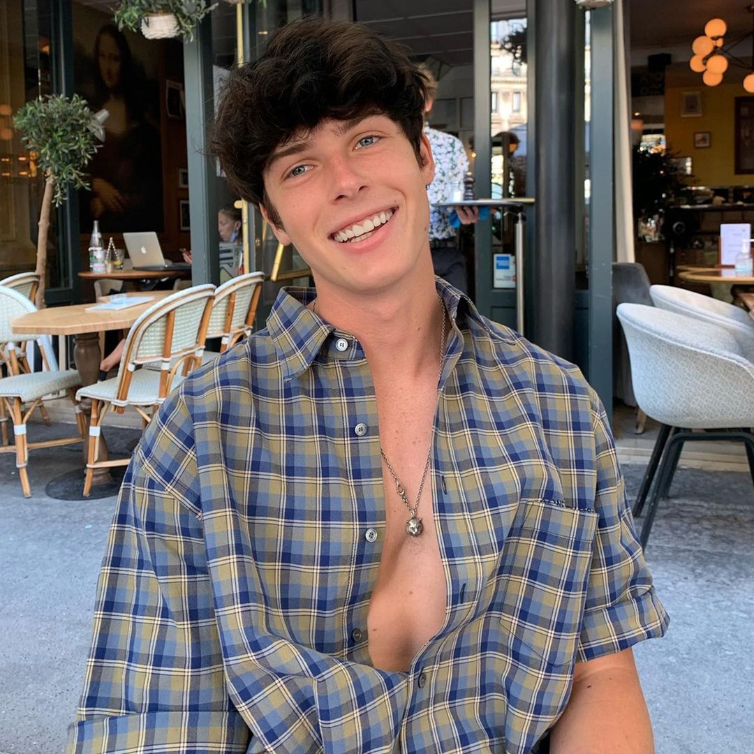Tyler Cameron's DMs With Influencer Blake Gray Will Make You Blush