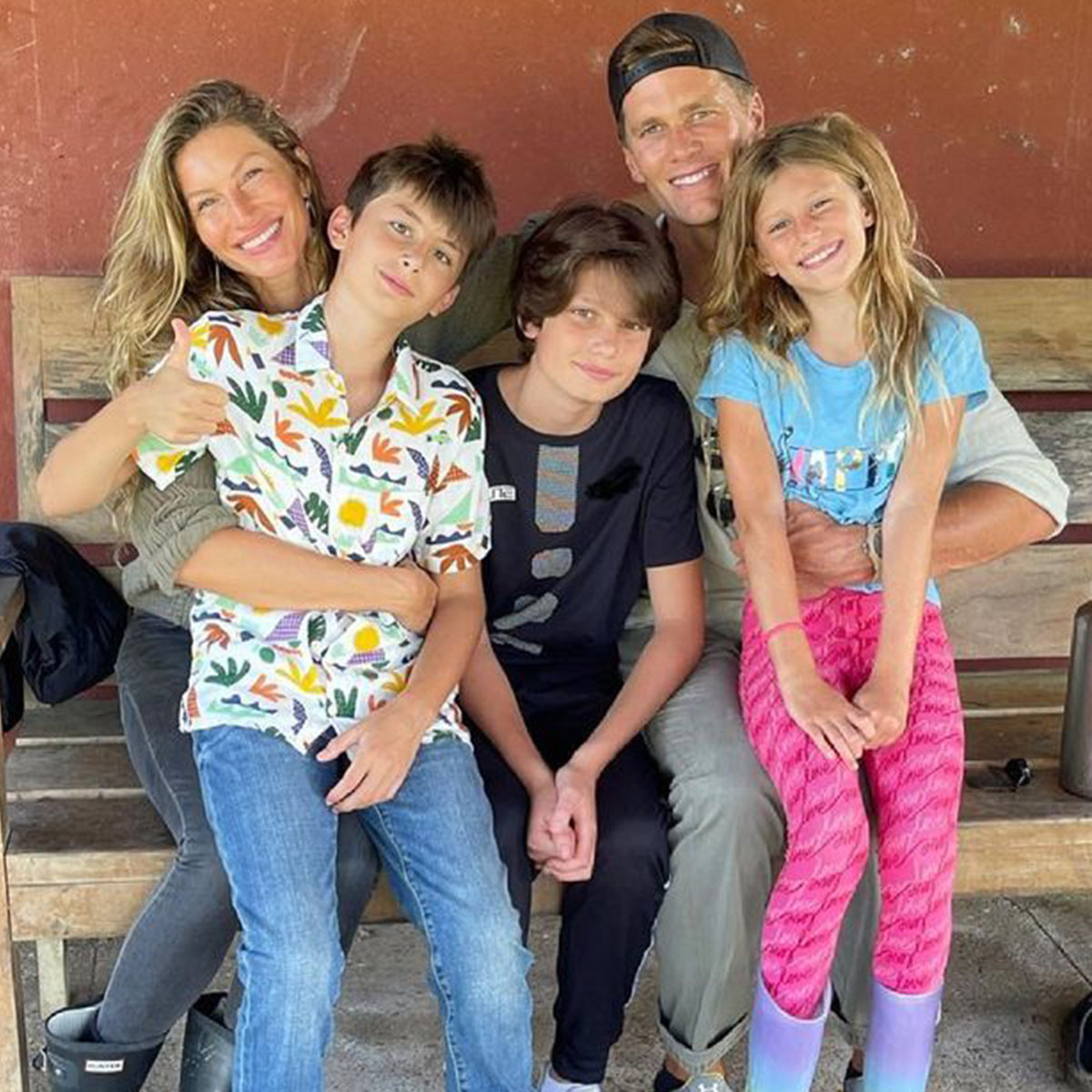 Tom Brady, Gisele Bündchen with Son  Most Photogenic Family Ever - ABC News