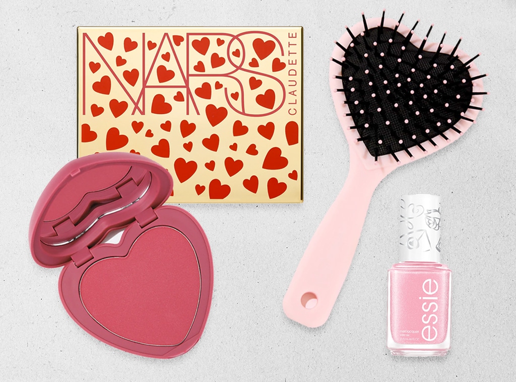 E-Comm: Valentine's Day Beauty Haul