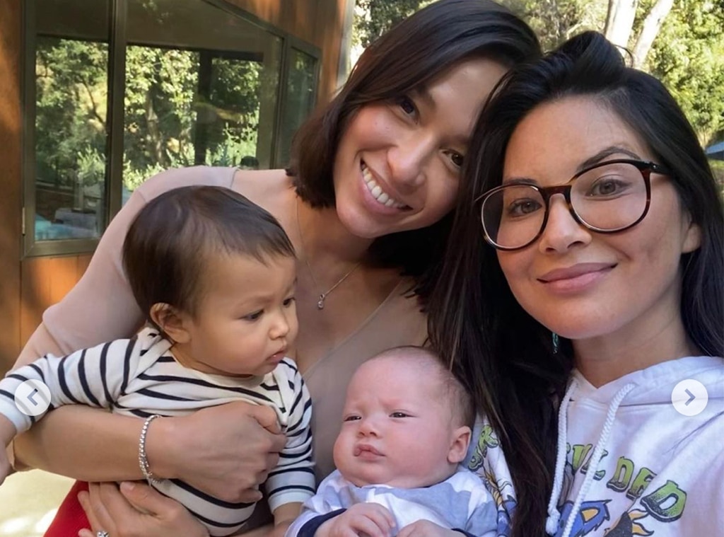 Olivia Munn และ John Mulaney ยินดีต้อนรับลูกน้อยหมายเลข 2