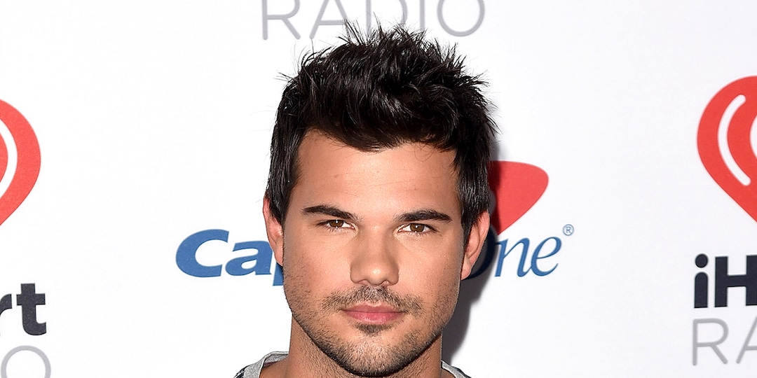 Taylor Lautner Recalls Being "Scared" to Go to a Grocery Store or Movie Theater for 10 Years - E! Online.jpg