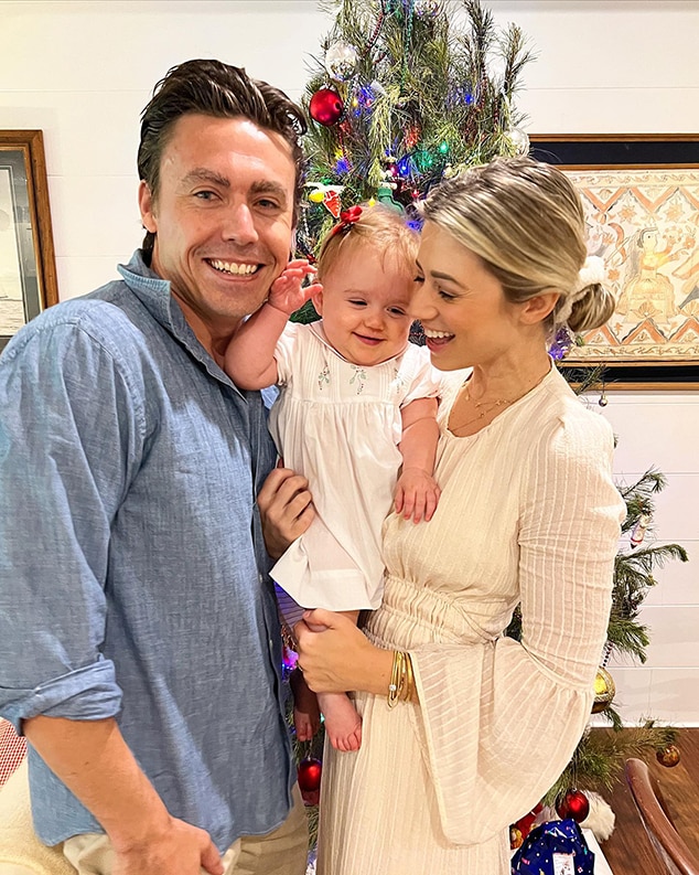 O solteiro Ben Higgins e sua esposa Jessica Clarke esperando o primeiro filho