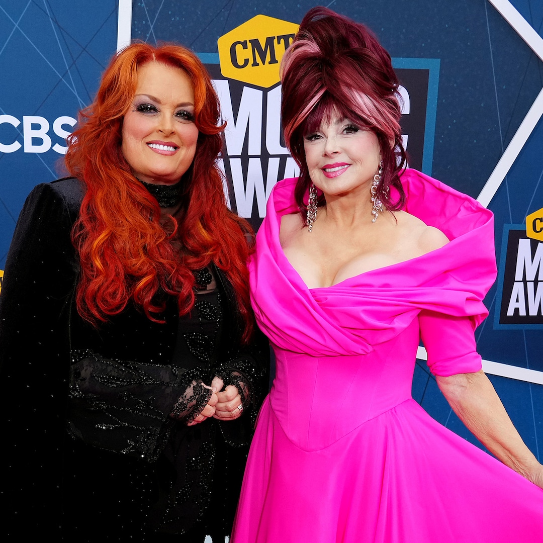 Wynonna Judd Shares How She's Honoring Late Mom Naomi Over Holidays