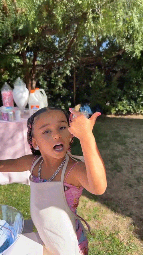 kardashian-birthday-kris-jenner-7