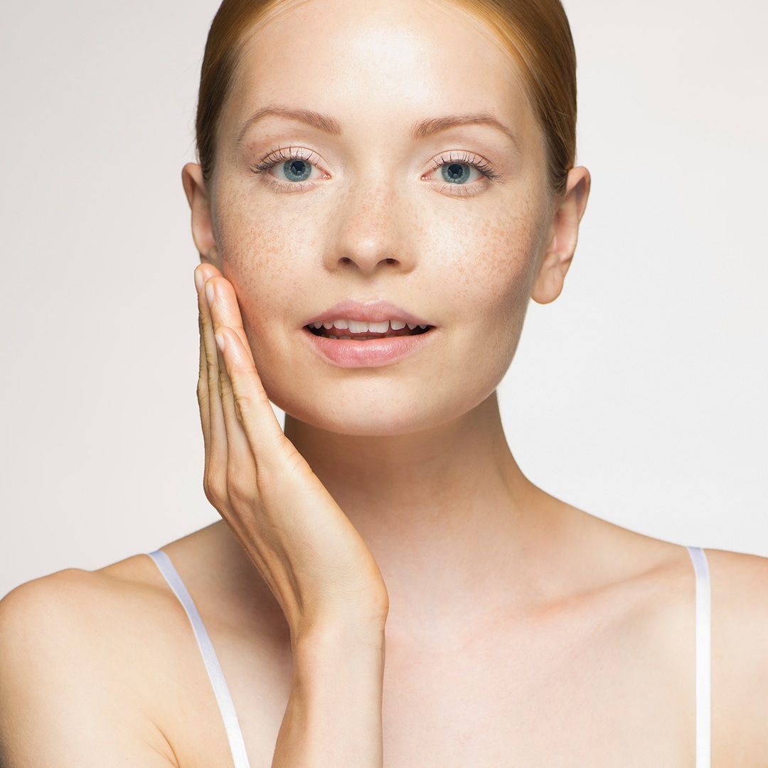 This Clinique In a single day Masks Improved My Pores and skin the First Time I Used It This Clinique In a single day Masks Improved My Pores and skin the First Time I Used It