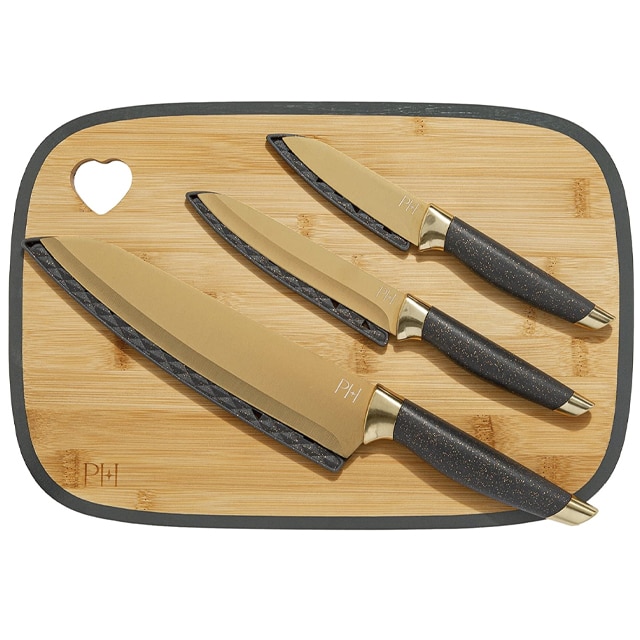 https://akns-images.eonline.com/eol_images/Entire_Site/20221018/rs_640x640-221118155936-black-cutting-board-e-comm.jpg