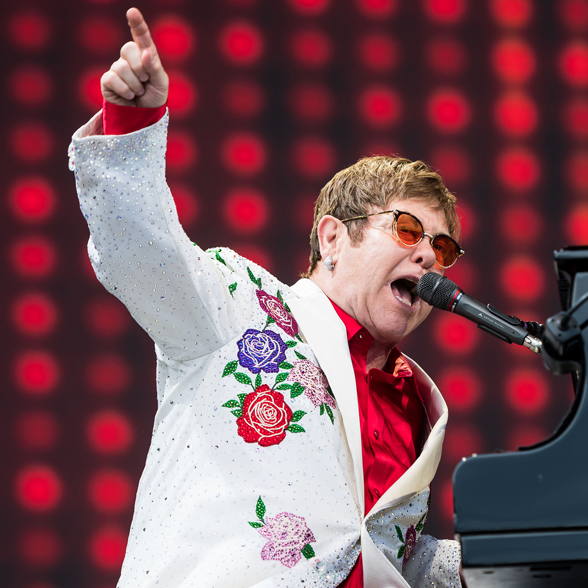 Elton John gets legendary sequined Dodgers uniform back from the Hard Rock  Cafe