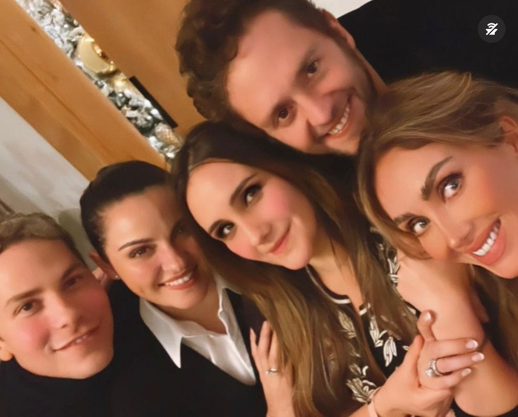 Anahi, Dulce Maria, Maite perroni, Christian Chavez, Christopher Uckermann