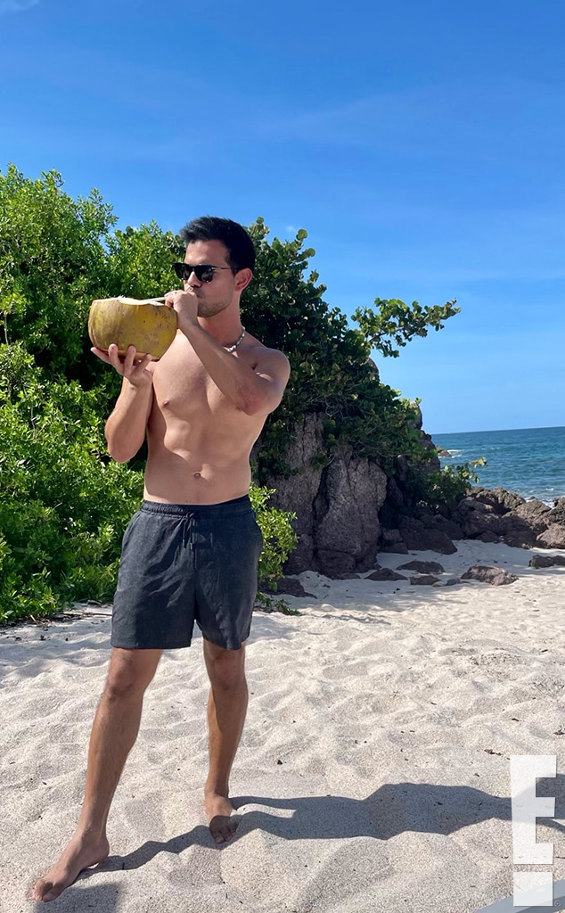 Taylor Lautner, Taylor Dome, Honeymoon