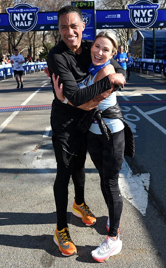 T.J. Holmes sufre una lesión mientras corría el maratón de Chicago con Amy Robach