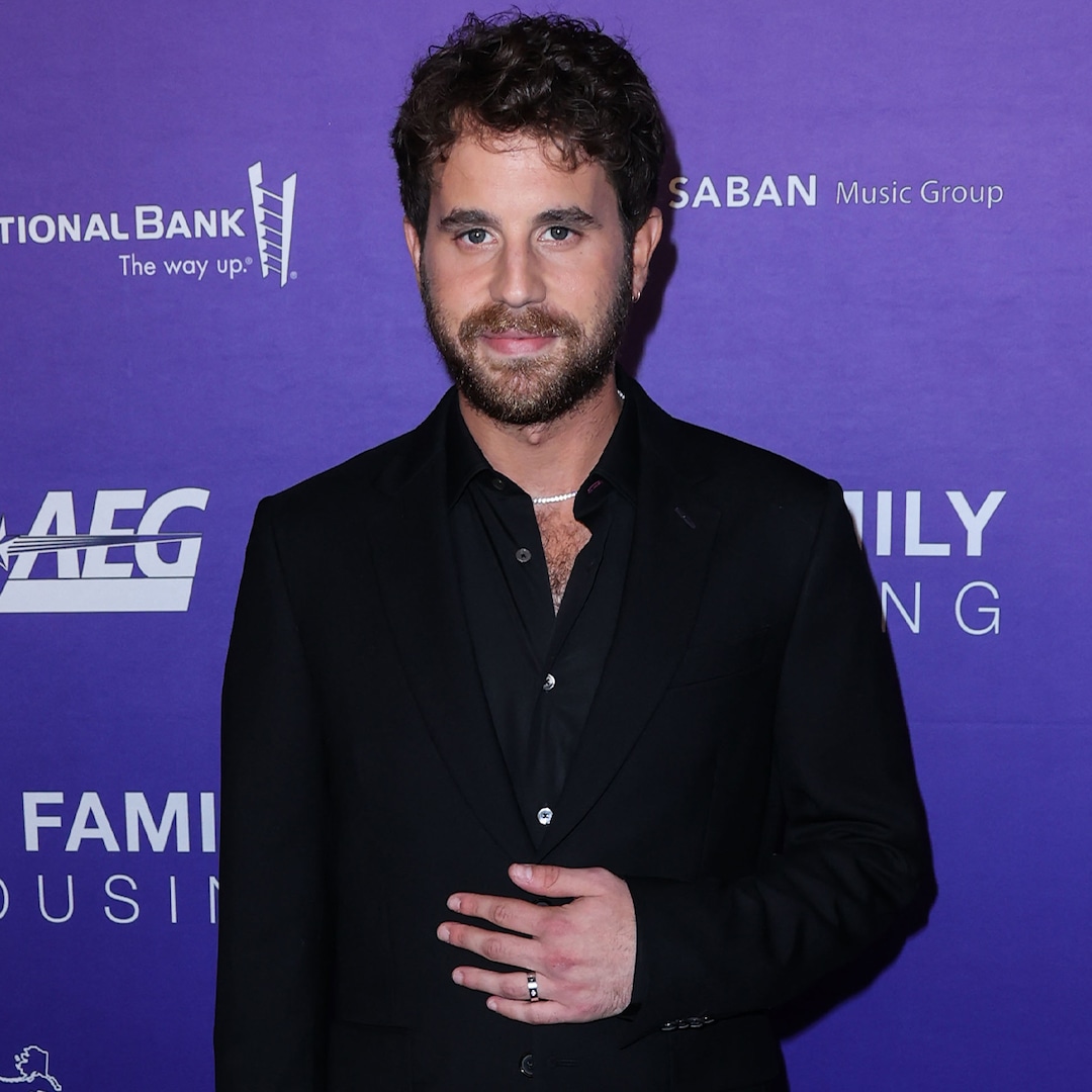 Ben Platt Gets Candid Over His Fear of Flying Ben Platt Gets Candid Over His Fear of Flying