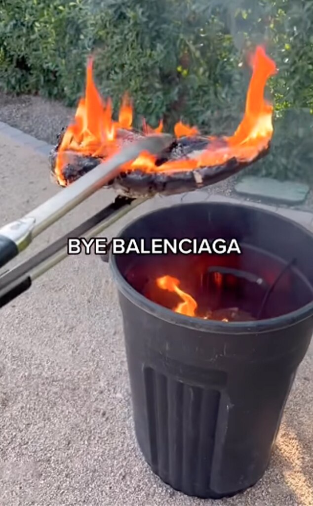 Junior balenciaga trainers hotsell