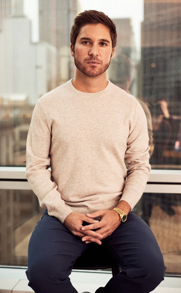 Paid Content Image, Ascend Agency, Sterling Forever