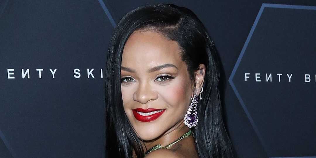 Rihanna Recalls Keeping Her Pregnancy a Secret From Her Friends – E! Online