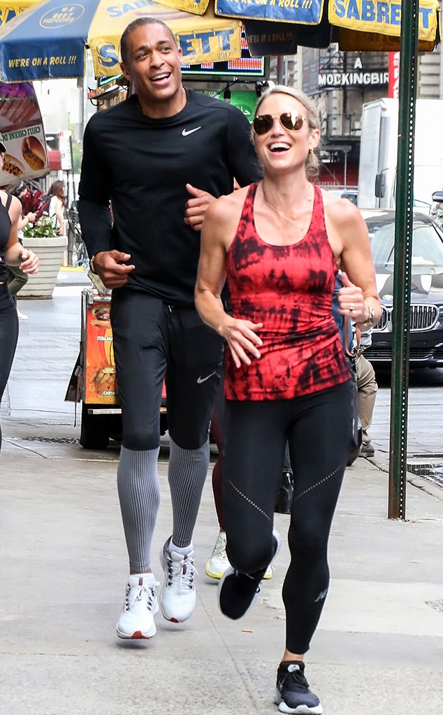 T.J. Holmes sufre una lesión mientras corría el maratón de Chicago con Amy Robach