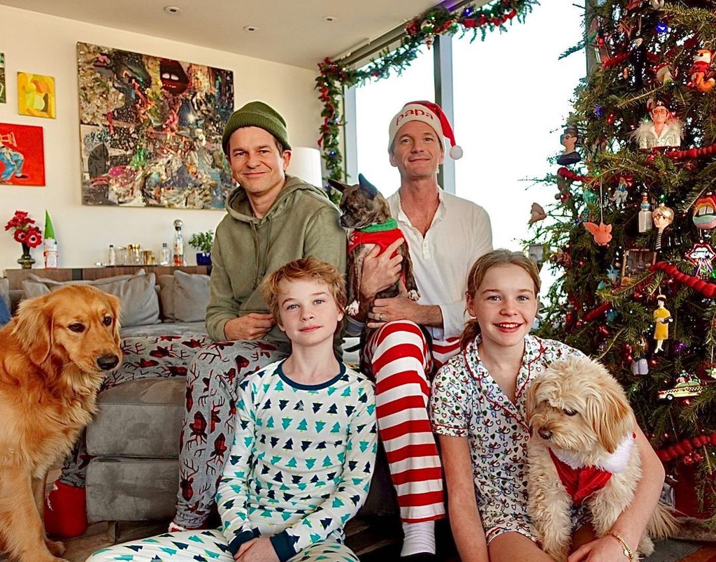 Brooke Pryor on X: Patrick Mahomes' family Christmas PJ picture