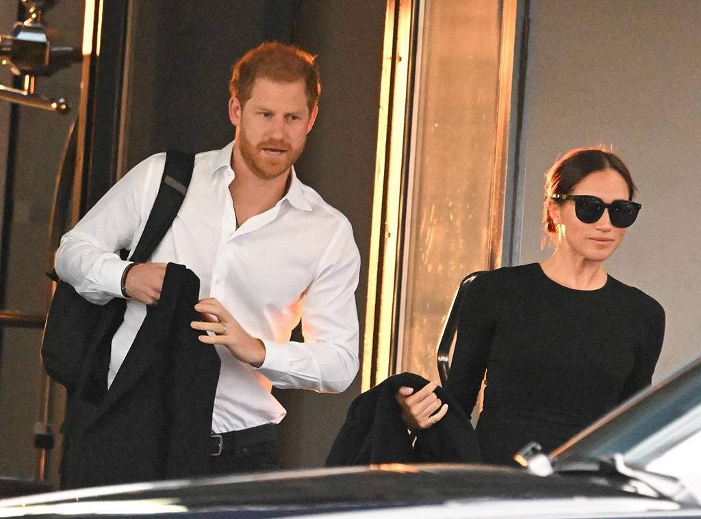 rs_1024x759-221205185734-Prince-Harry-and-Meghan-2.jpg?fit=around%7C1024:759&output-quality=90&crop=1024:759;center,top
