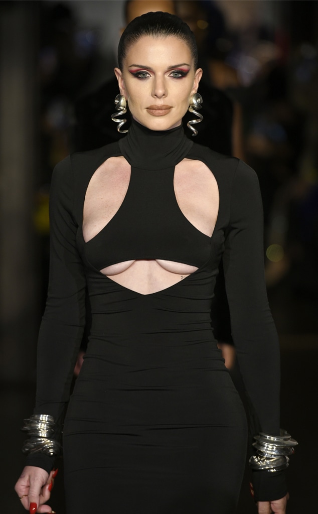 Julia Fox, NYFW22, 2022 New York Fashion Week, LaQuan Smith