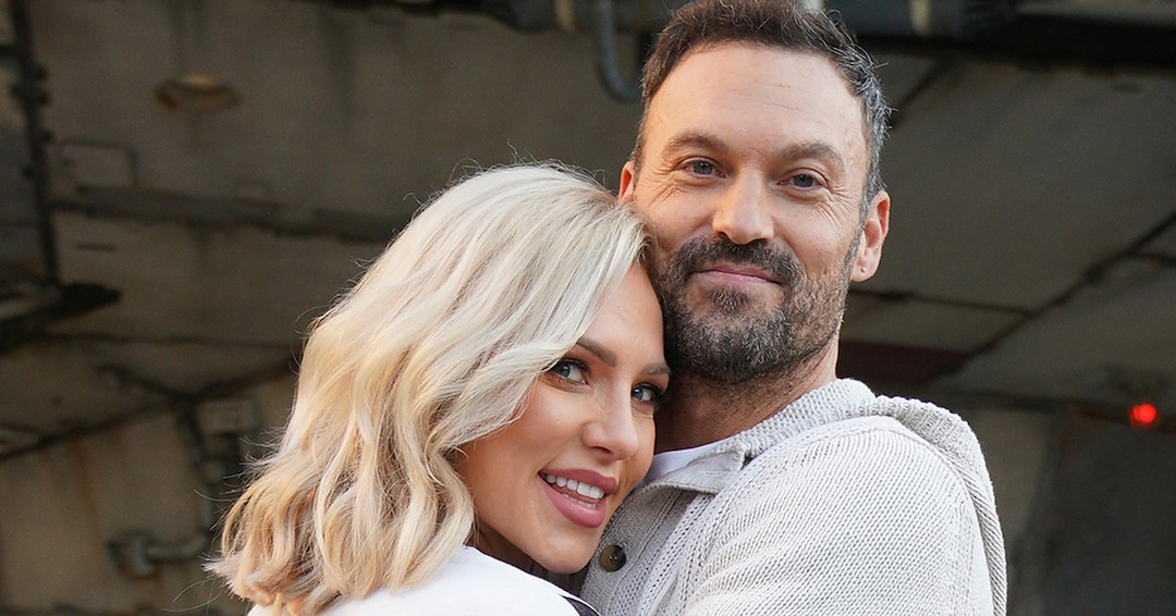Sharna Burgess Gives Birth, Welcomes First Baby With Brian Austin Green - E! NEWS Sharna Burgess Gives Birth, Welcomes First Baby With Brian Austin Green - E! NEWS